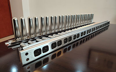 Moule à crème glacée sur bâtonnets en inox 24 voies pour machine à crème glacée Versaline